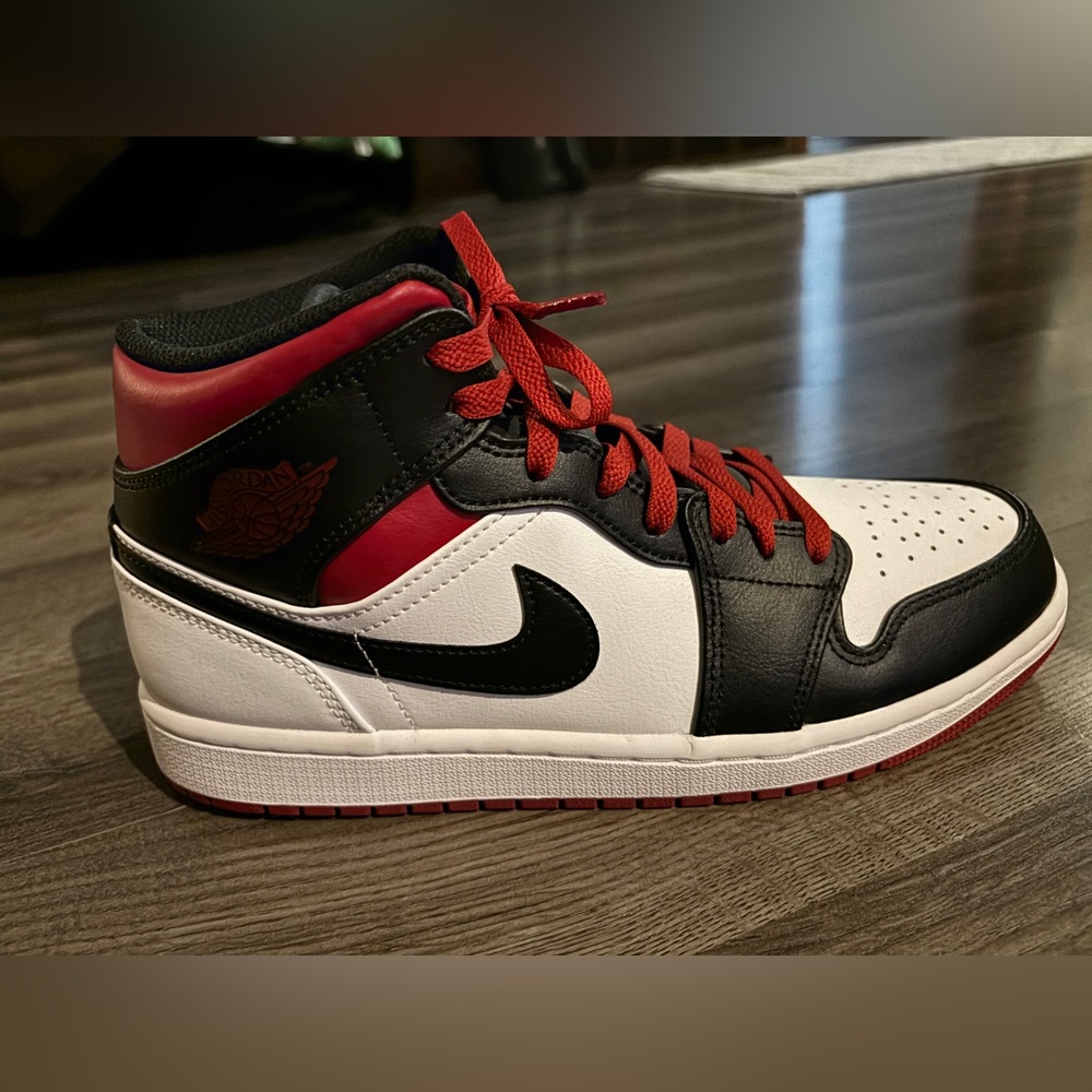 Air Jordan Sneaker